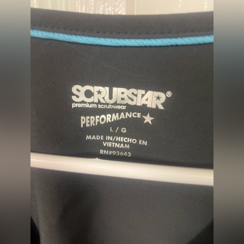 NWT Scrubstar Performance Scrub Top Womens Large Pewter Gray V-Neck Stretch - Picture 8 of 10
